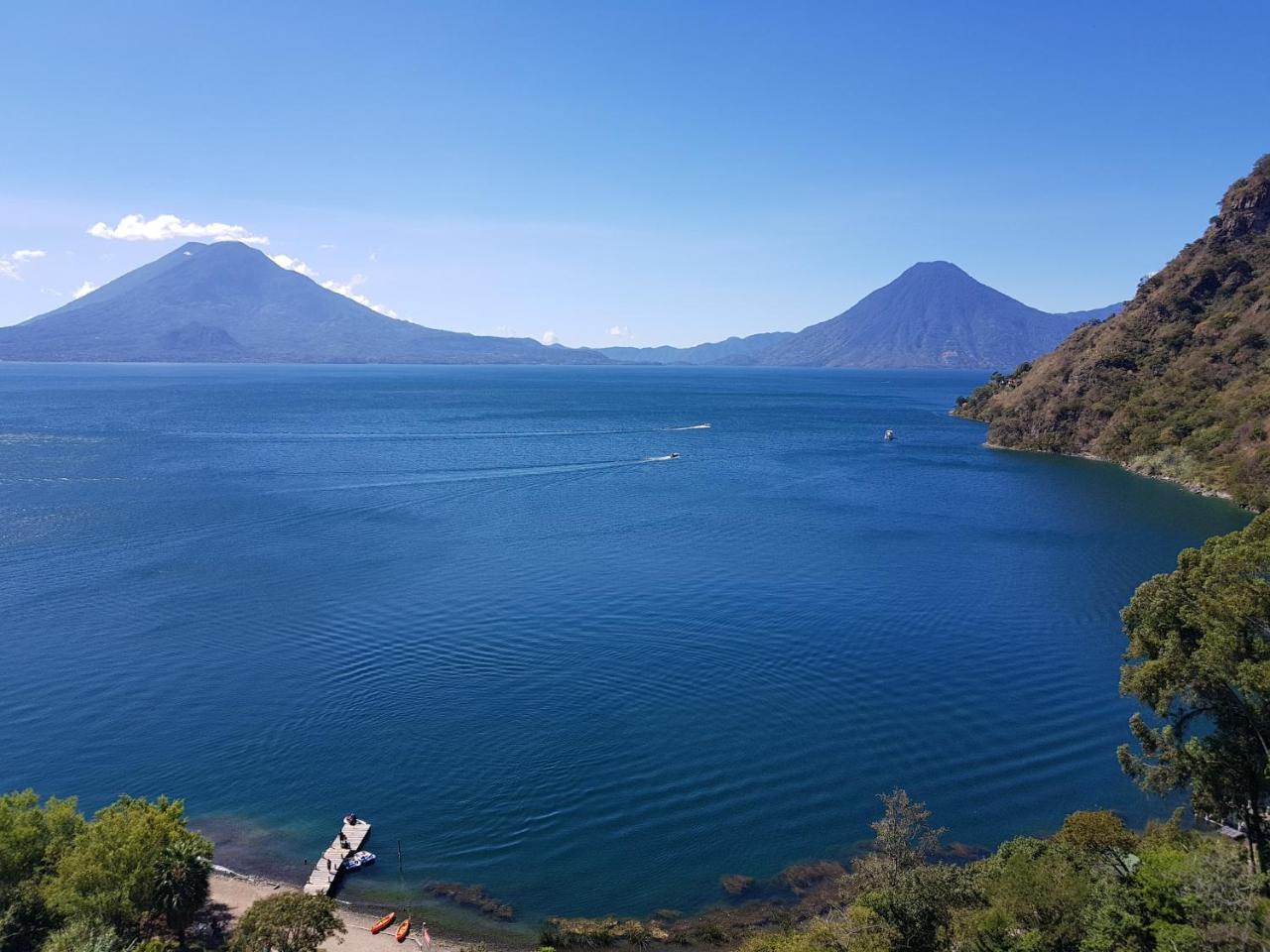 The Paradise Of Atitlan Suites - Free Breakfast Supplies Panajachel Buitenkant foto