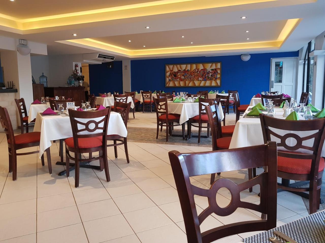 The Paradise Of Atitlan Suites - Free Breakfast Supplies Panajachel Buitenkant foto