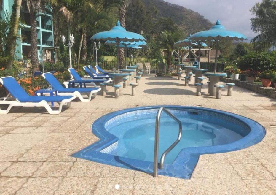 The Paradise Of Atitlan Suites - Free Breakfast Supplies Panajachel Buitenkant foto