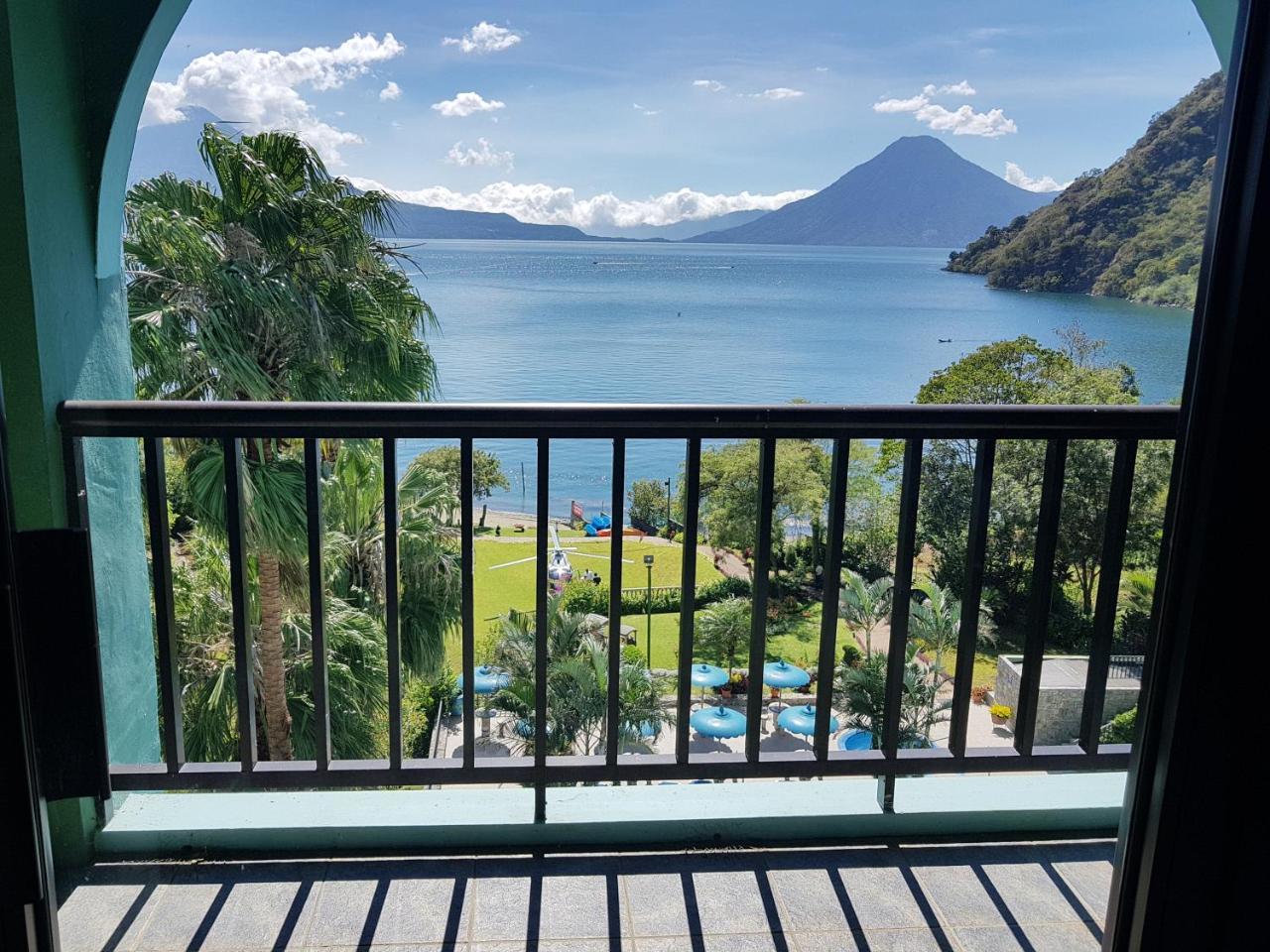 The Paradise Of Atitlan Suites - Free Breakfast Supplies Panajachel Buitenkant foto
