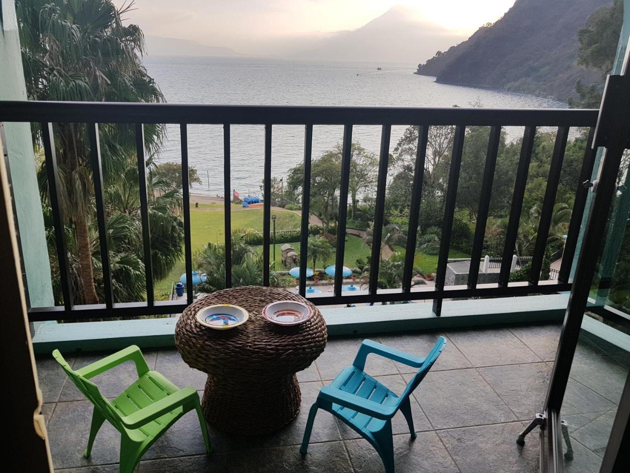The Paradise Of Atitlan Suites - Free Breakfast Supplies Panajachel Buitenkant foto