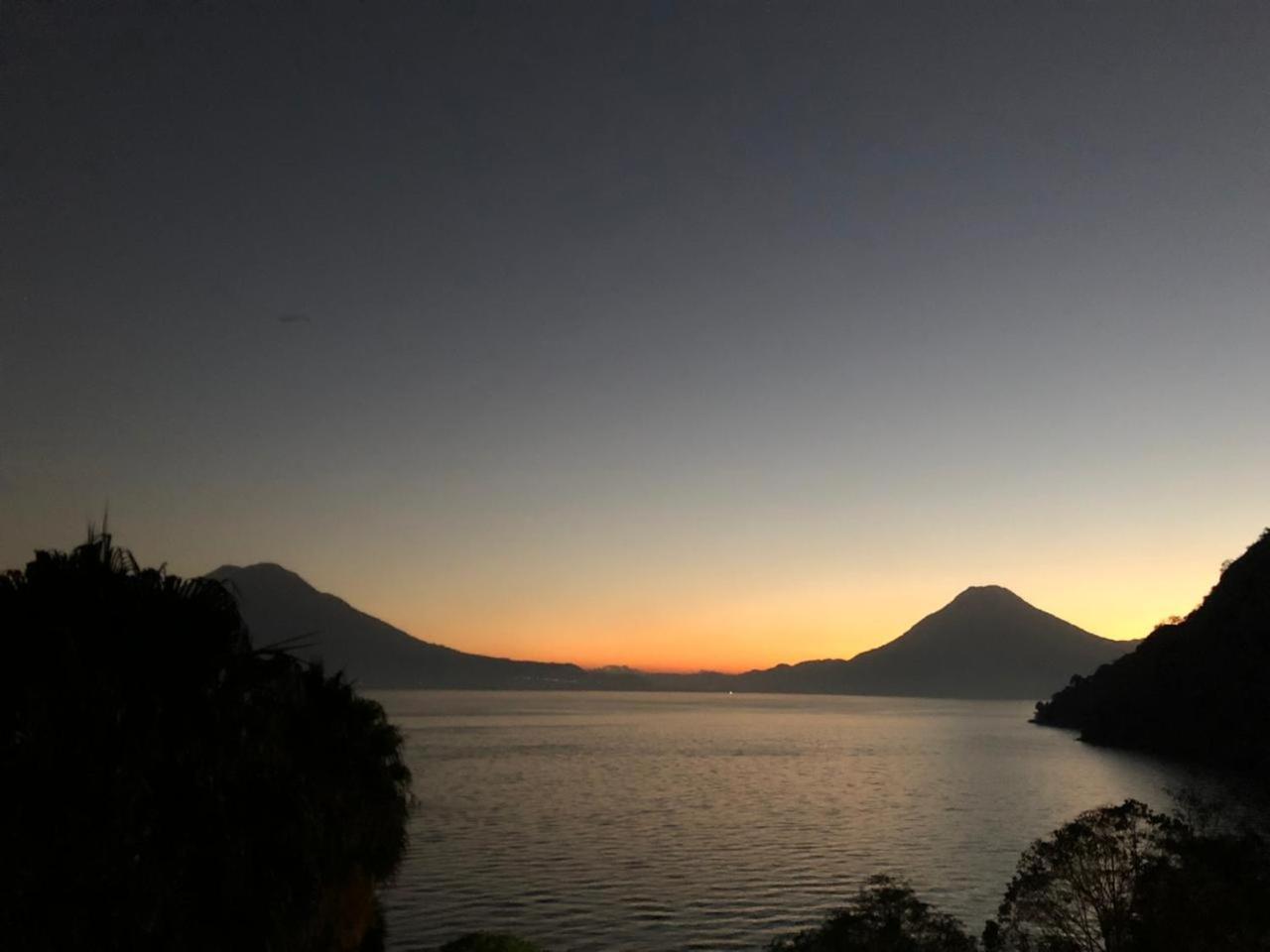The Paradise Of Atitlan Suites - Free Breakfast Supplies Panajachel Buitenkant foto